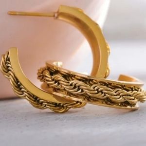 18kgold plated Stainless stl earrings Price Dropped